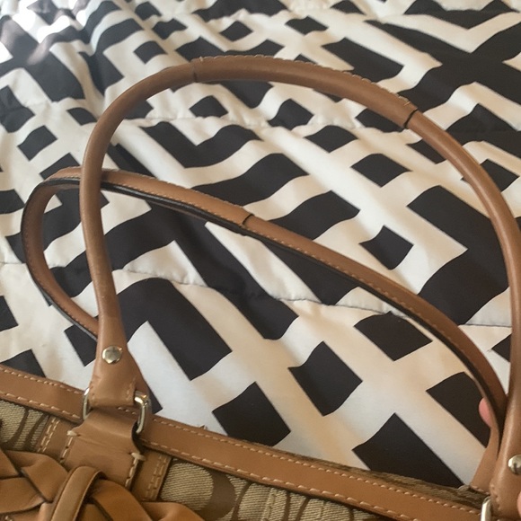 Coach purse! - Picture 2 of 9